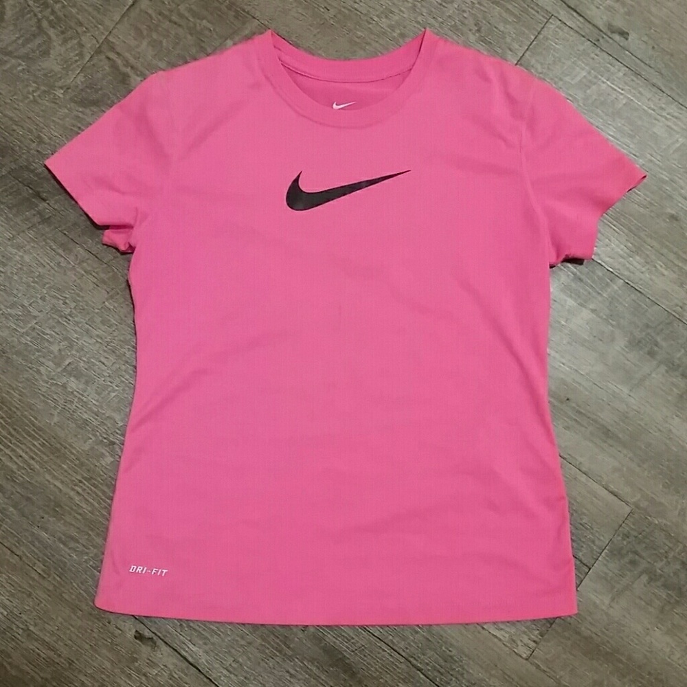 Nike Girl's Dri-Fit Shirt (size M)